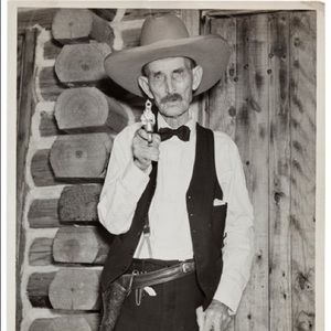 Meet your Posher, Harrison